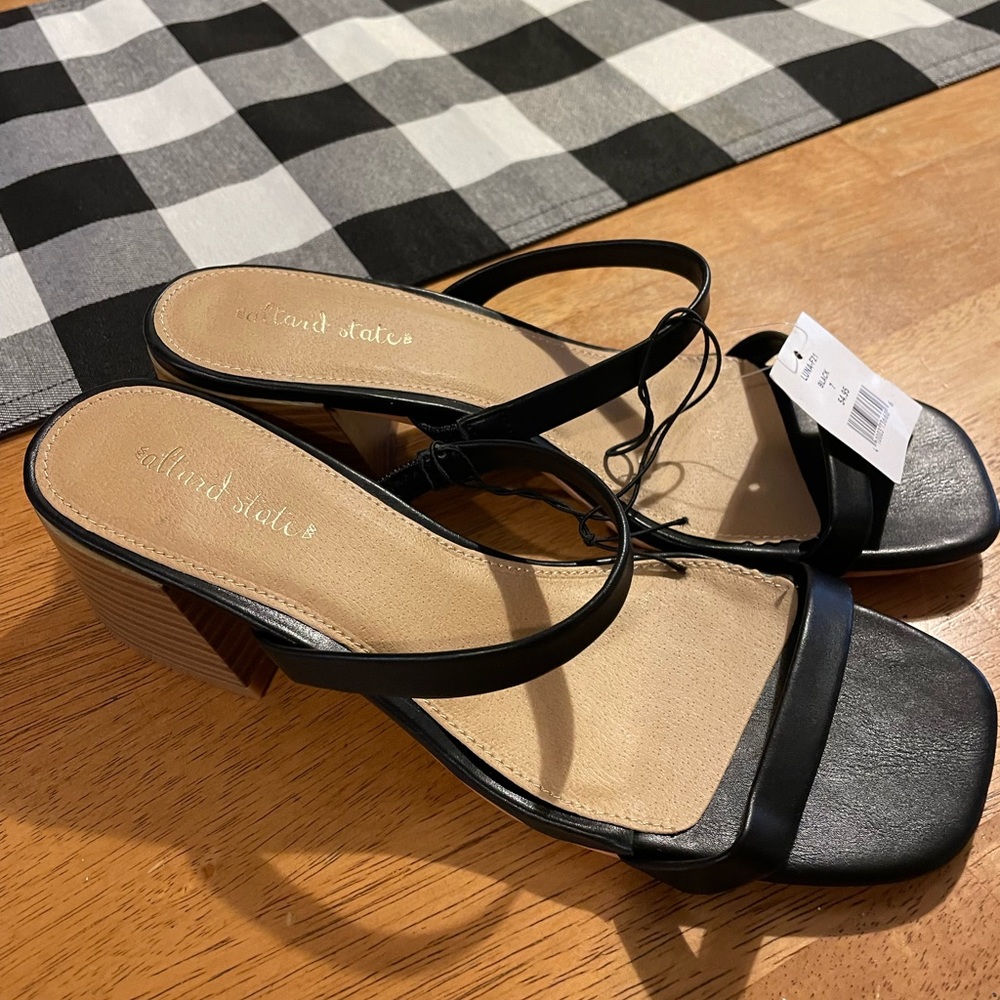 Alter’d state sandals